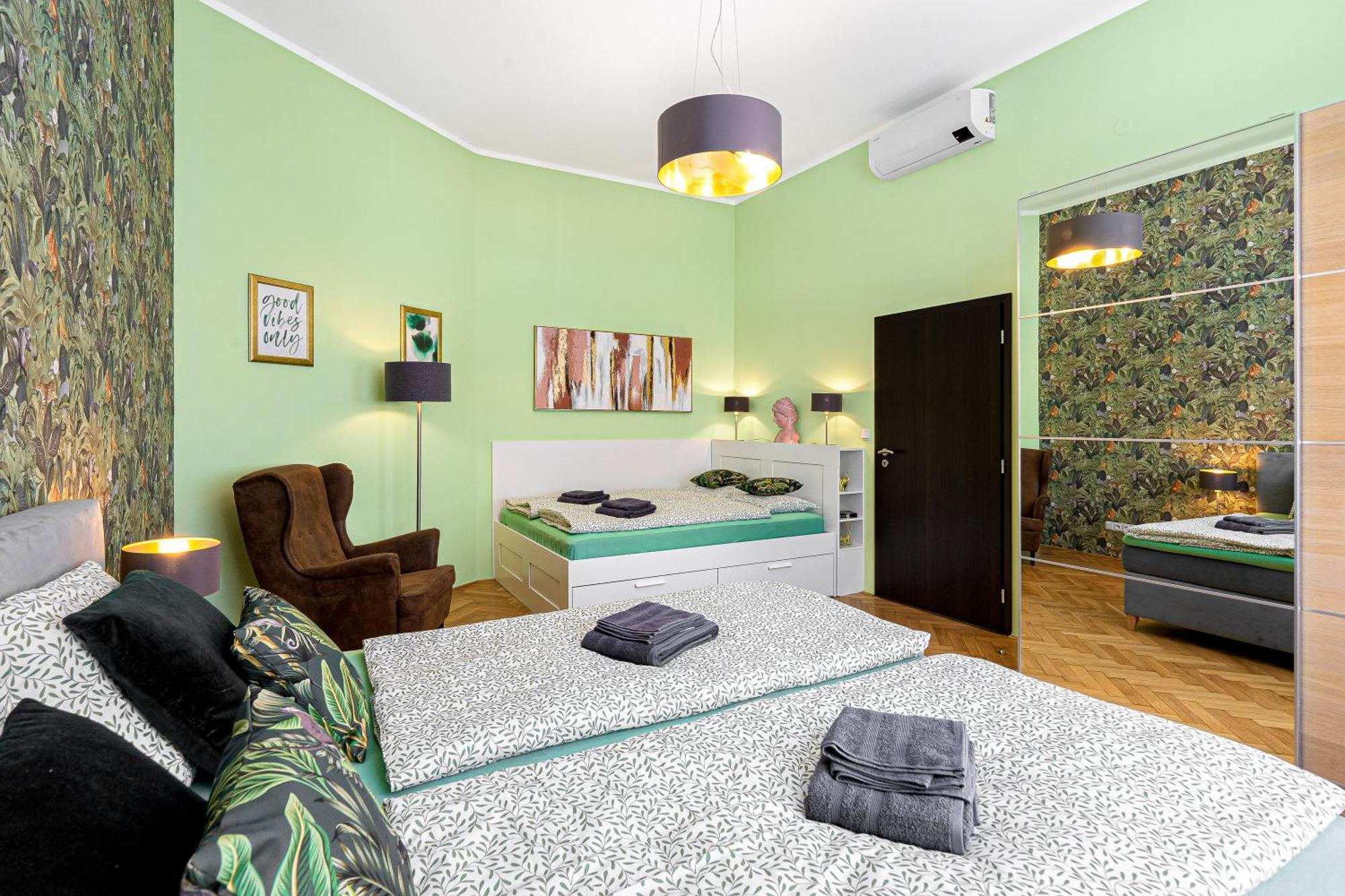 Oasis At Charles Square Appartement Prague